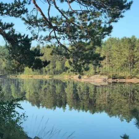 Σπίτι διακοπών Moderne Ved Sjoen Med Badstue