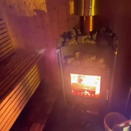Σπίτι διακοπών Moderne Ved Sjoen Med Badstue Romskog