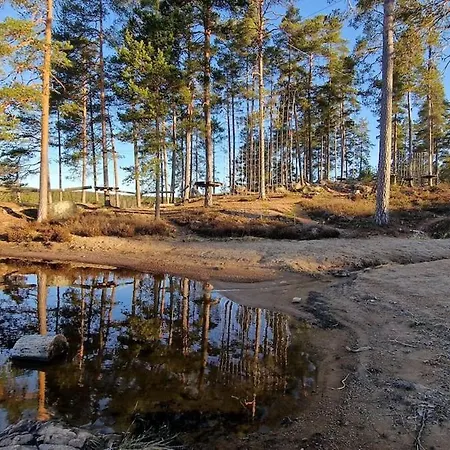 Moderne Ved Sjoen Med Badstue *