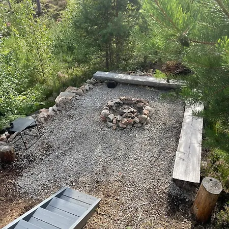 Moderne Ved Sjoen Med Badstue *