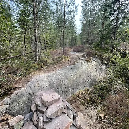 Moderne Ved Sjoen Med Badstue Ferienhaus Romskog